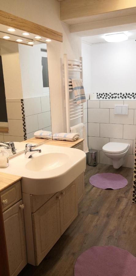 Apartment Auszeit Mit Kueche Viel Ruhe Und Natur Untrasried Экстерьер фото