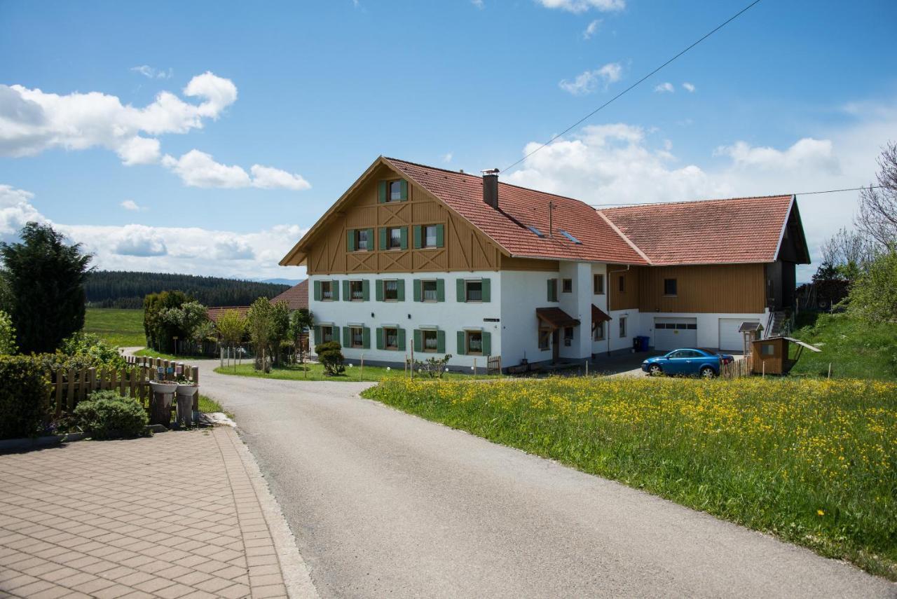 Apartment Auszeit Mit Kueche Viel Ruhe Und Natur Untrasried Экстерьер фото